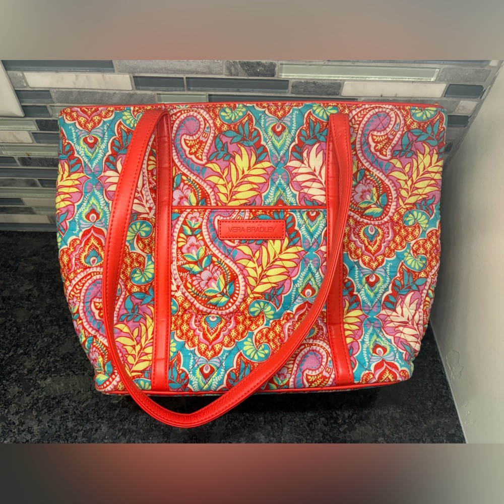 Vera Bradley trimmed Small Vera Paisley in Paradise